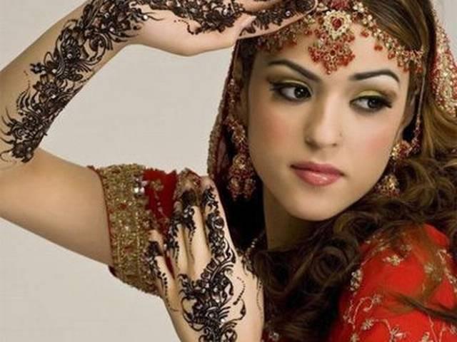 भारतीय पुरूषों को चाहिए ऐसी बीवी जो 'रिएलिटी शो' न देखें what Indian men want in his wife