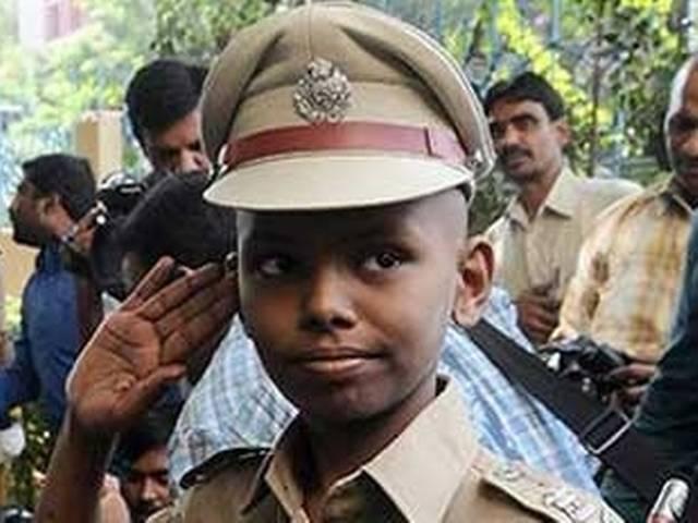 जब 10 साल का बच्चा बना पुलिस कमिश्नर one-day-police chief-blood-cancer