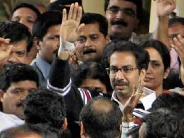 अस्पताल से उद्धव को लेने नहीं पहुंचे राज ठाकरे अस्पताल से उद्धव को लेने नहीं पहुंचे राज ठाकरे
