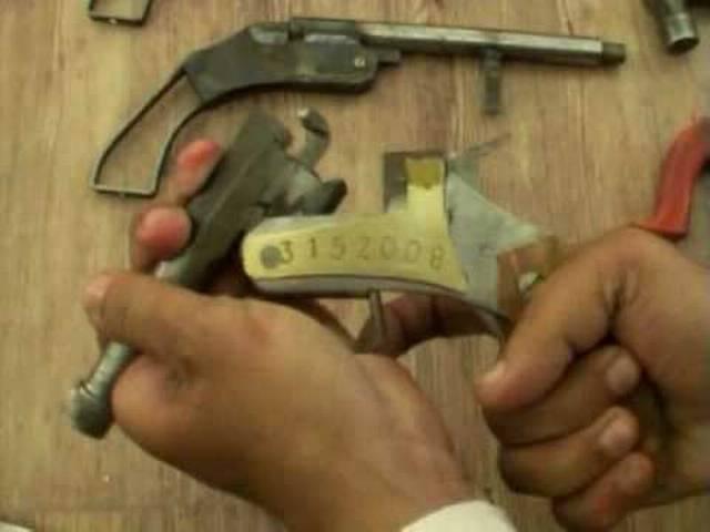 मथुरा में आधा दर्जन स्थानों पर अवैध शस्त्र बनाने के फैक्ट्री पकड़ीं half a dozen illegal weapon factories unearthed in mathura, up