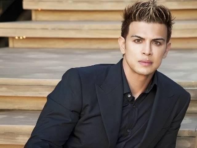 बॉलीवुड के इस खान ने लगाया सना के प्रेमी पर मारपीट का आरोप Sana Khan_Sahil Khan_