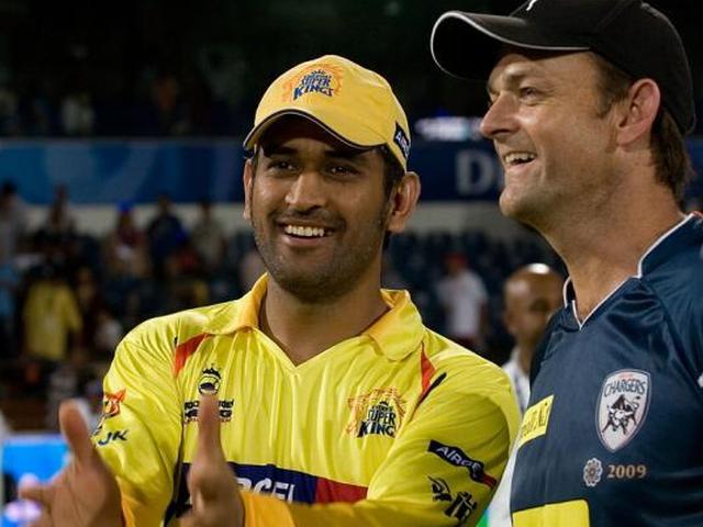 धोनी बेहतरीन कप्तान: गिलक्रिस्ट dhoni best captain