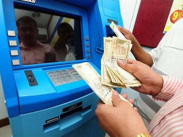 पांच बार से ज्यादा ATM यूज करने पर कटेंगे पैसे ATM_5 Times_Money Transaction_