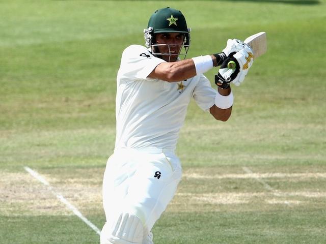 मिस्बाह का धमालः टेस्ट क्रिकेट में सबसे तेज शतक की बराबरी की Misbah-ul-Haq equals Sir Viv Richards’ world record of fastest Test hundred