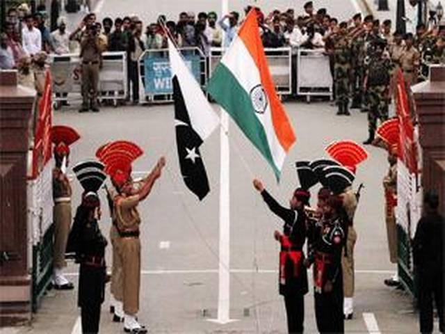 पाक की जमीं पर फटने वाला बम भारत के लिए तैयार किया गया था- ET Wagah Border attacker’s target was India- Economic Times