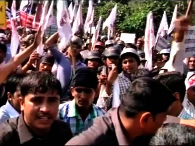 जमीन विवाद में पंजाब- हरियाणा हाईकोर्ट ने जारी किया संत रामपाल के खिलाफ गिरफ्तारी वारंट non bailable warrant against Sant Rampal