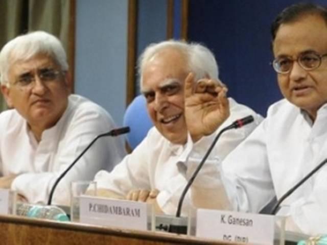 रिटेल के बाद अब बीमा क्षेत्र में बढ़ेगा विदेशी निवेश? रिटेल के बाद अब बीमा क्षेत्र में बढ़ेगा विदेशी निवेश?