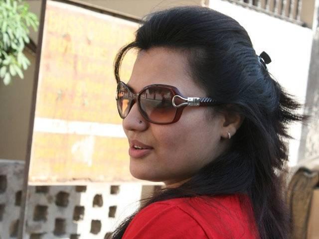 बिग बॉस 8 में डिम्पी महाजन और रिनी ध्यानी की वाइल्ड कार्ड एंट्री Dimpy Mahajan, Renee Dhyani wild card entries in big boss8/
