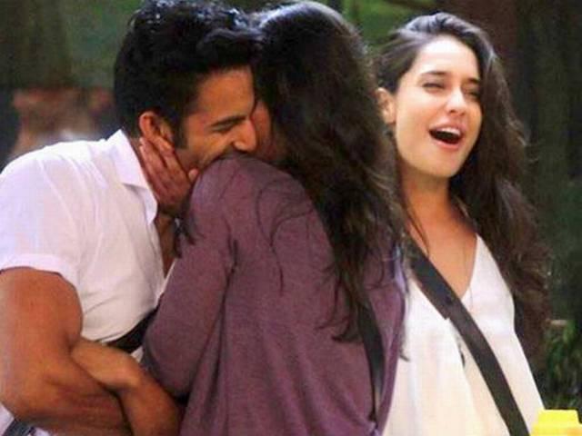 किस्सा किस का: गौतम या उपेन किससे प्यार कर रही हैं सोनाली राउत? big boss 8 sonali- gautam love story