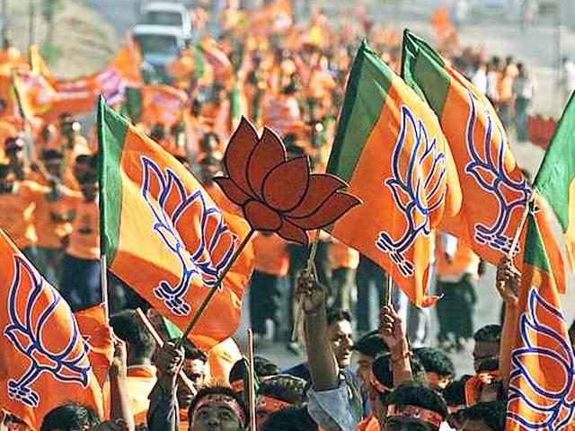 खुद के सर्वे में बीजेपी को दिल्ली में बहुमत Delhi assembly polls: BJP survey predicts 48 seats for party