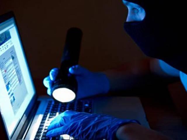 30 प्रतिशत छात्रों को साइबर अपराध का करना पड़ता है सामना students_cyber_crime