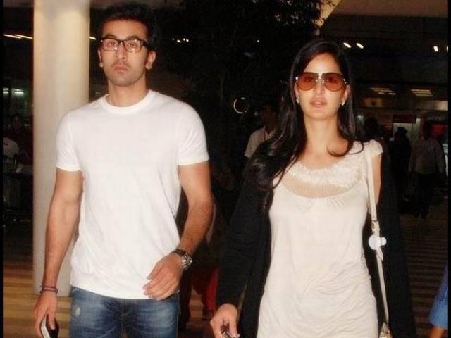 कैटरीना के साथ रहने के सवाल पर रणवीर ने साधी चुप्पी! Ranbir’s silence on the question of living with Katrina