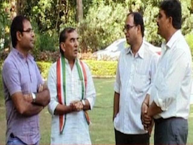 गुजरात: शादी के सीजन ने बढ़ाई मुश्किल गुजरात: शादी के सीजन ने बढ़ाई मुश्किल