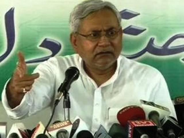 बिहार में रोज बन रही 35 किलोमीटर सड़क: नीतीश बिहार में रोज बन रही 35 किलोमीटर सड़क: नीतीश