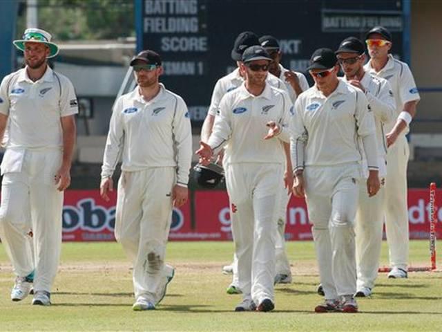 पाकिस्तान की टीम 393 रन पर आउट Pakistan_New zealand_Test match