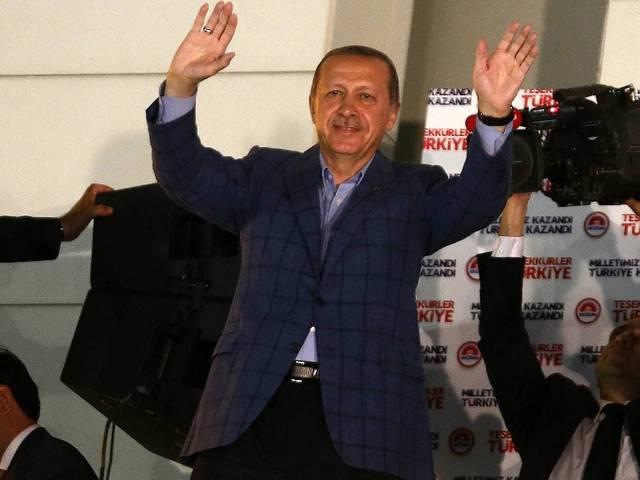 पुरूषों के बराबर नहीं हैं महिलाएं: तुर्की के राष्ट्रपति एर्दोगन politics_turkey_
