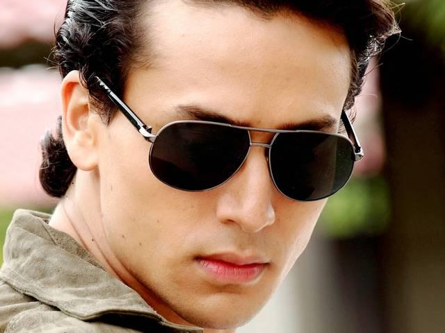 टाइगर बने अमेरिकन स्वान के ब्रांड एंबेसडर Tiger Shroff to endorse American Swan