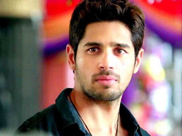 फोन का बिल नहीं जमा करने पर सिद्धार्थ की हो गई आउटगोइंग बंद sidharth malhotra_bollywood