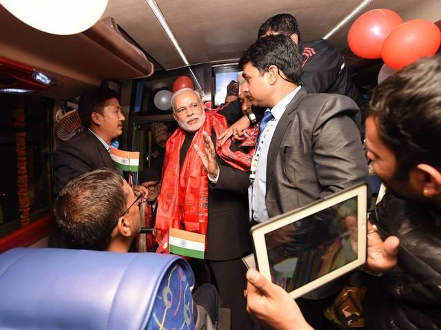 सार्क: आज सम्मेलन का दूसरा और अंतिम दिन, पीएम मोदी सार्क रिट्रीट समारोह में हिस्सा लेंगे saarc: last day of this summit today, pm modi to participate in saarc retreat summit