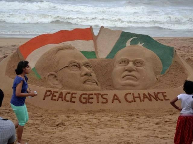 भारत के साथ सार्थक बातचीत चाहता है पाकिस्तान: शरीफ pakistan wants meaningful dialogue with india says pak pm nawaz sharif