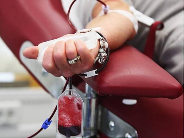दूल्हे ने विवाह के दिन किया रक्तदान blood-donation