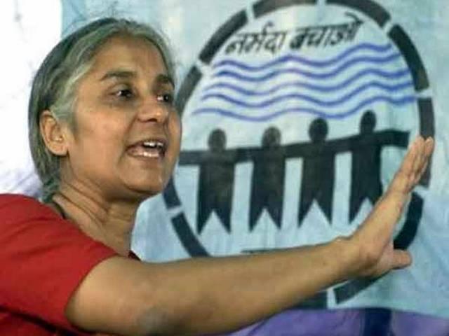 हिरासत में ली गईं मेधा पाटकर medha patkar_