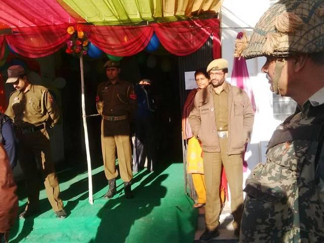 LIVE: जम्मू-कश्मीर और झारखंड में मतदान का दूसरा चरण, सुरक्षा के कड़े इंतजाम jammu_kashmir_jharkhand_election