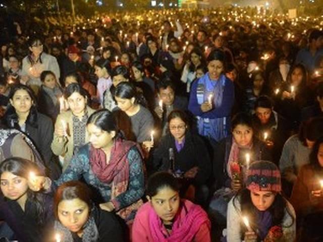 गैंगरेप: प्रदर्शनकारियों ने किया भारत बंद का एलान गैंगरेप: प्रदर्शनकारियों ने किया भारत बंद का एलान