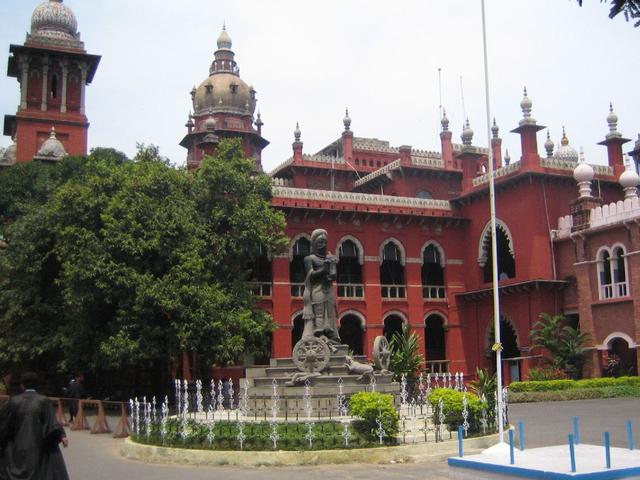 'मेरी पत्नी के साथ मंत्री के है अवैध संबंध' man alleges tamil nadu minister of forcing him to divorce his wife