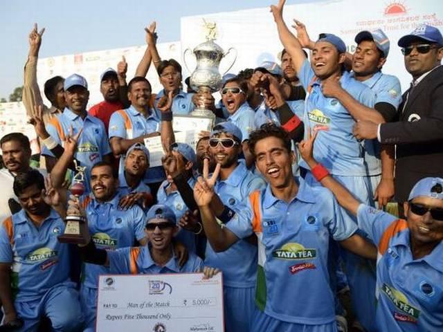 दृष्टिहीनों के क्रिकेट विश्वकप पर पाकिस्तान को हराकर भारत ने किया कब्जा India win the cricket World Cup for the Blind