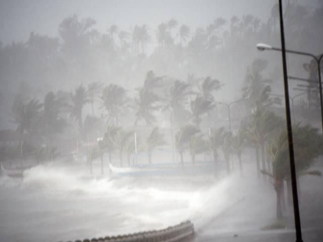 हेगपिट से 27 मरे, 16 लाख विस्थापित typhoon-hagupit