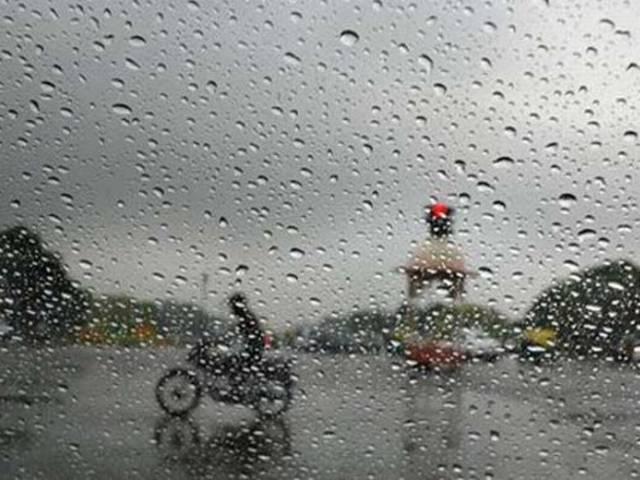 दिल्ली में बारिश के आसार Rain_Delhi_Winter_
