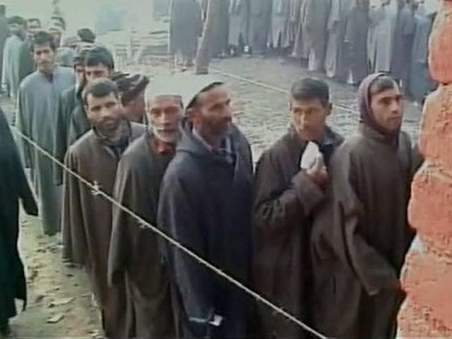 कश्मीर: सीमांत गावों में शांति के लिए मतदान kashmir_border_village