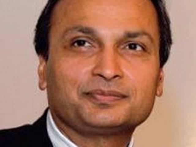 अनिल अंबानी के रिलायंस समूह ने मल्टीप्लेक्स कारोबार कार्निवल को बेचा Anil Ambani led Reliance Group sells multiplex business to Carnival Cinemas.