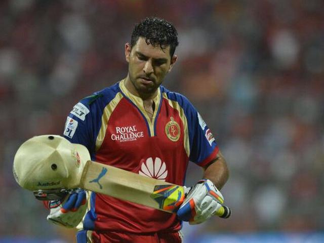आईपीएल 8 से पहले युवराज और कार्तिक को लगा झटका, टीम ने रिलीज किया RCB release highest-paying Yuvraj