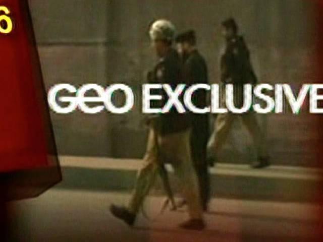 पेशावर: आर्मी स्कूल पर आतंकी हमला, 5 बच्चों की मौत, 35 जख्मी Peshawar terrorist attack on school