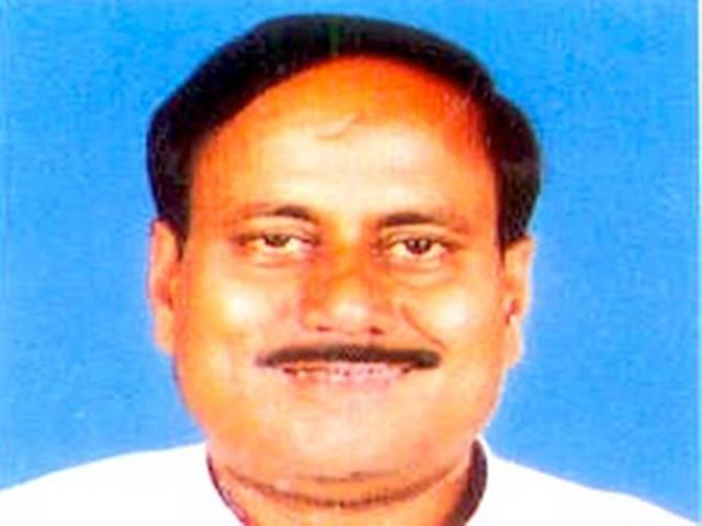 छेड़खानी के आरोप में एसपी उम्मीदवार गिरफ्तार छेड़खानी के आरोप में एसपी उम्मीदवार गिरफ्तार