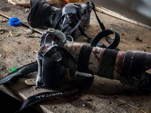 इस वर्ष 66 पत्रकार मारे गए, 119 अपहृत हुए: रिपोर्ट 66 journalists killed in 2014 as attacks grow more barbaric: Report