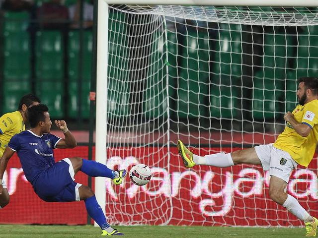 आईएसएल: चेन्नई को 4-3 से हरा फाइनल में पहुंचा केरल isl