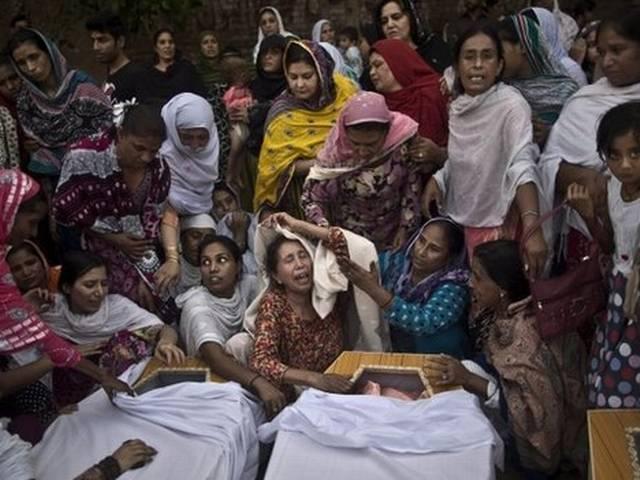 ABP न्यूज स्पेशल: मातम की आवाज में डूबा पेशावर ABP NEWS SPECIAL ON PESHAWAR ATTACK