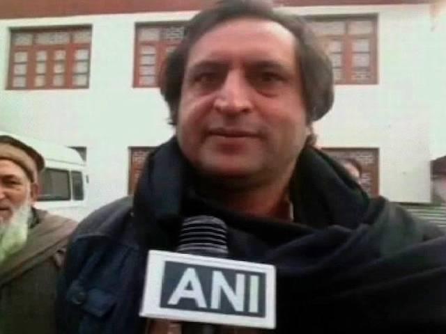 जम्मू-कश्मीर: विपक्ष में बैठना पसंद करूंगा: सज्जाद लोन Will prefer to sit in opposition: Lone