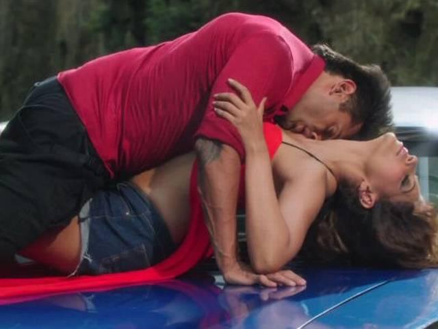 बिपाशा के सामने घबराया हुआ था: करन सिंह I was nervous working with Bipasha: Karan Singh Grover
