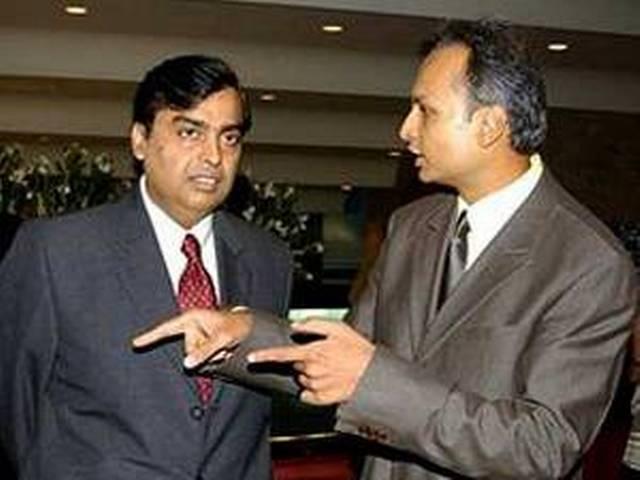 अनिल के म्यूचुअल फंड में मुकेश ने 800 करोड़ लगाए अनिल के म्यूचुअल फंड में मुकेश ने 800 करोड़ लगाए