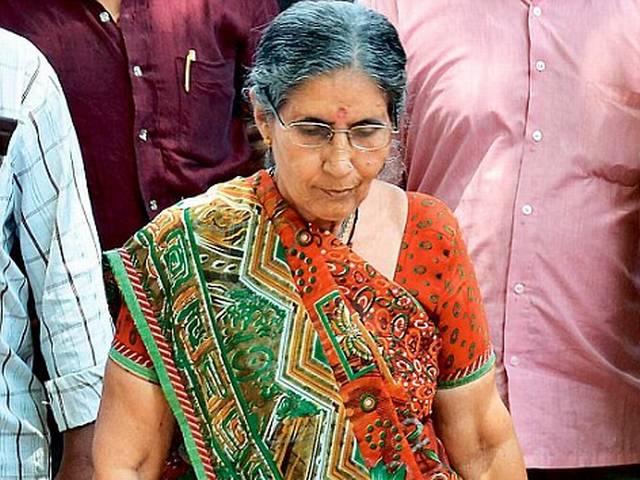 मोदी की पत्नी जसोदाबेन को आरटीआई से नहीं मिली जानकारी PM Narendra Modi’s wife Jashodaben denied information under RTI