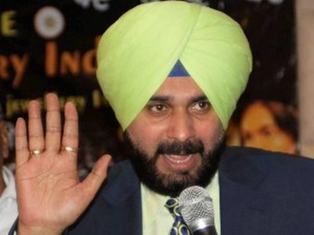 अगर संसद पवित्र तो आईपीएल पाप कैसे: सिद्धू अगर संसद पवित्र तो आईपीएल पाप कैसे: सिद्धू