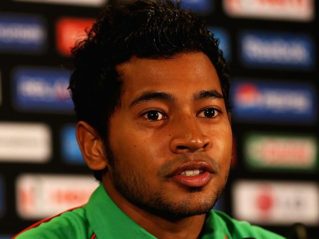 अभ्यास के दौरान चोटिल हुए बांग्लादेश के कप्तान मुशफिकुर रहीम Mushfiqur injures shoulder in training