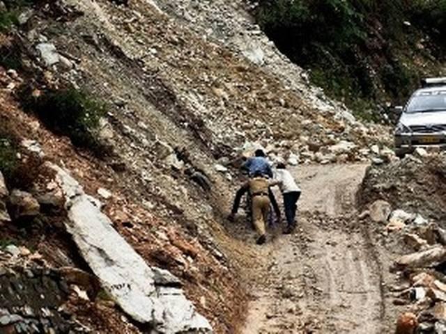 उत्तराखंड में MP के 19 लोगों की मौत, 707 लापता उत्तराखंड में MP के 19 लोगों की मौत, 707 लापता