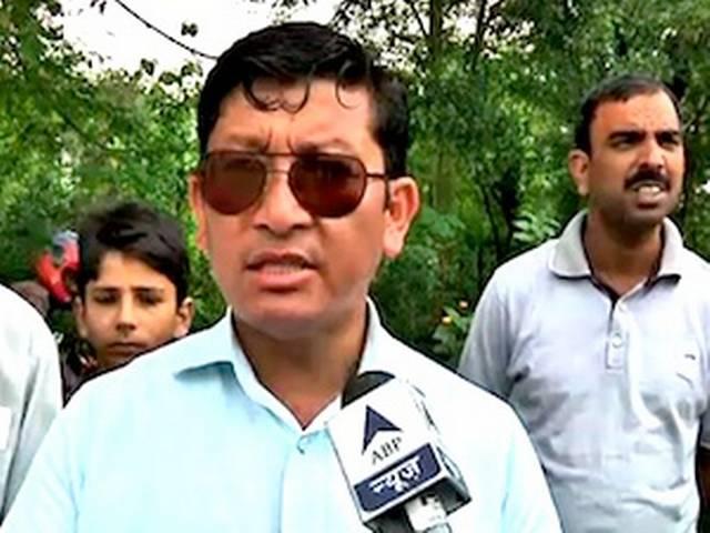 शुरू किया गया शवों का सामूहिक अंतिम संस्कार शुरू किया गया शवों का सामूहिक अंतिम संस्कार