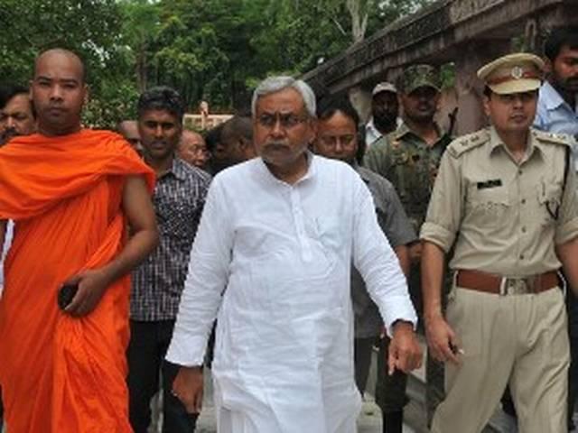 क्या महाबोधि हमले के लिए नीतीश सरकार है जिम्मेदार? क्या महाबोधि हमले के लिए नीतीश सरकार है जिम्मेदार?