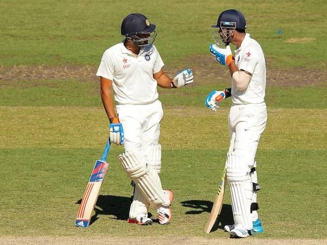 INDvsAUS: ऑस्ट्रेलिया के विशाल स्कोर के जवाब में भारत की फिसड्डी शुरुआत, अब भी 501 रन पीछे INDvsAUS sydney test
